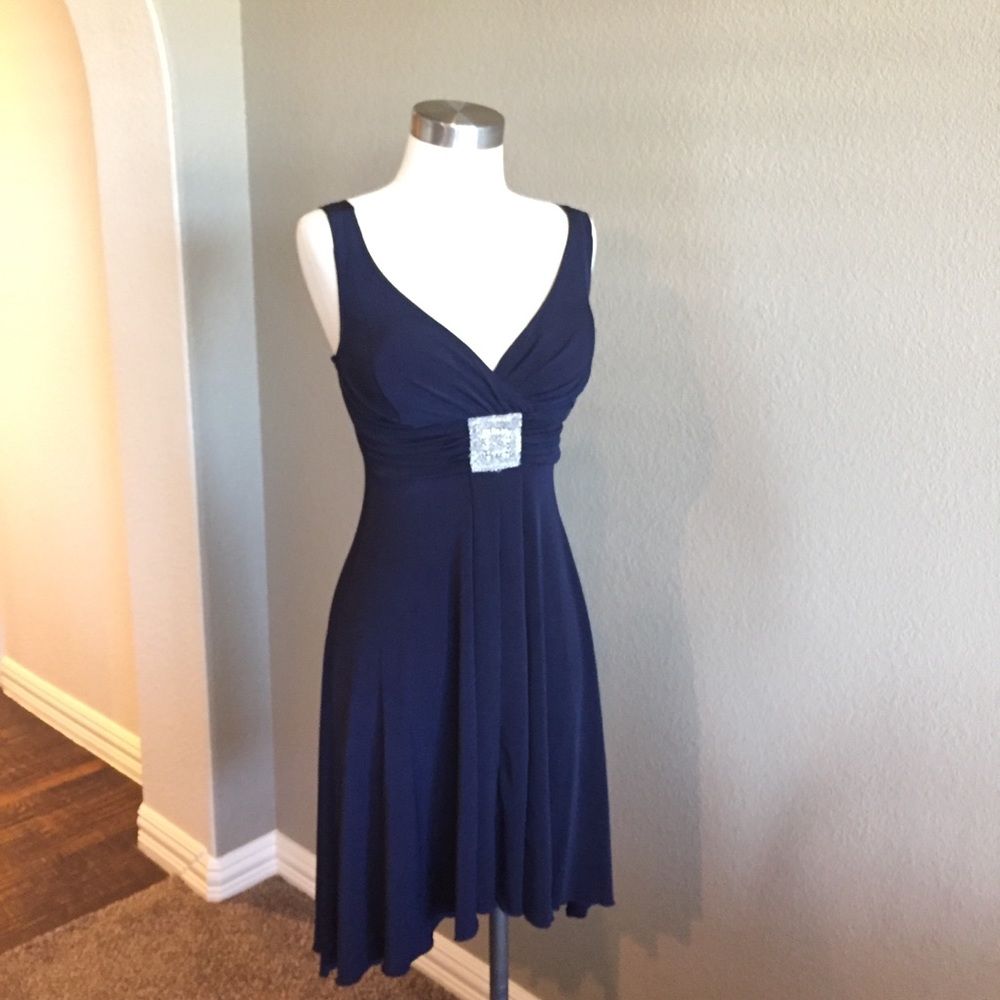 Y2K V Neck High-Low Dirty Dancing Homecoming Navy Dress Size 4 Petite